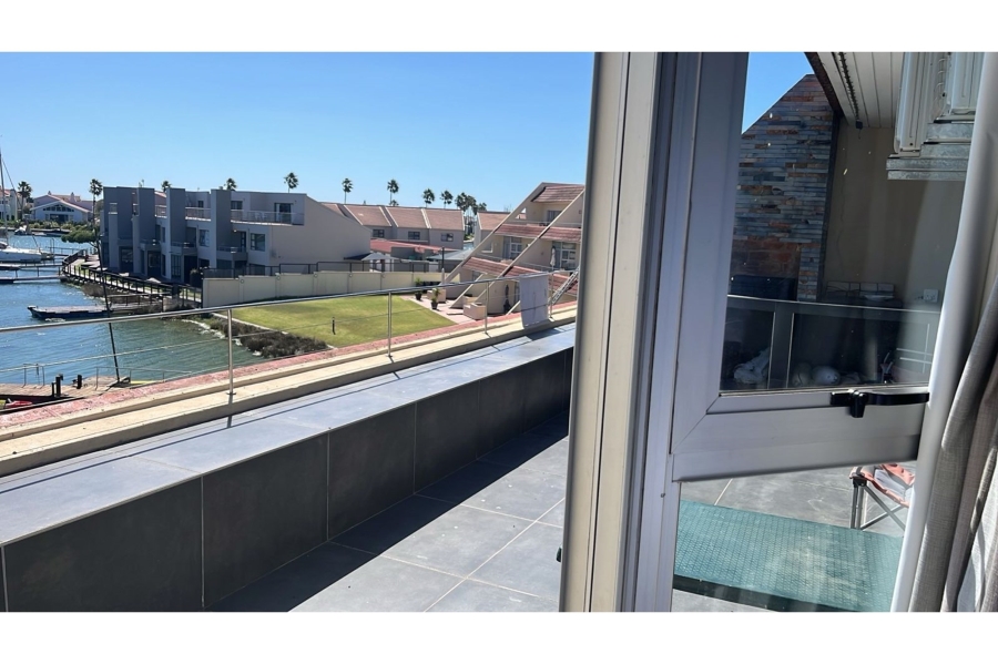 1 Bedroom Property for Sale in Port Owen Western Cape